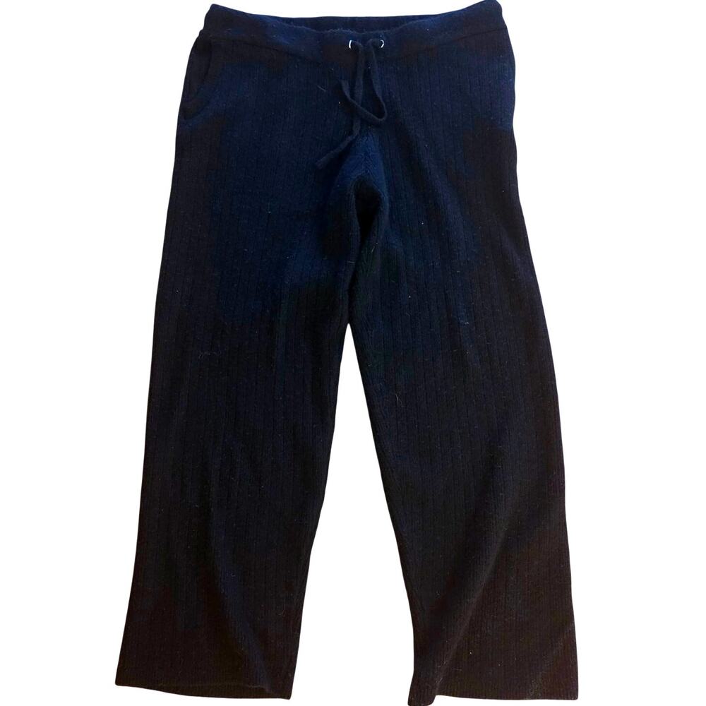 DKNY Women's Large Black Fuzzy Pajama Pants - Super Comfy!